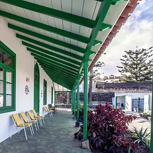 https://la-violeta-home.in-canary-islands.com